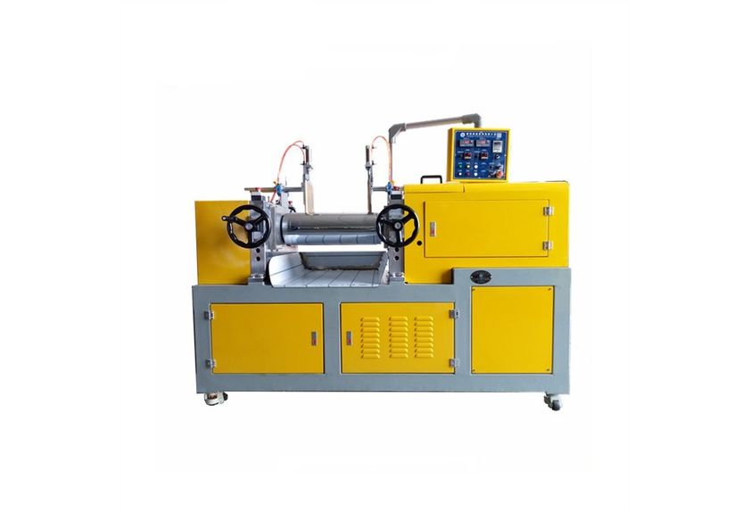 探索廣東利拿實(shí)業(yè)的塑煉機(jī)、實(shí)驗(yàn)型開(kāi)煉機(jī)與壓片開(kāi)煉機(jī)-2