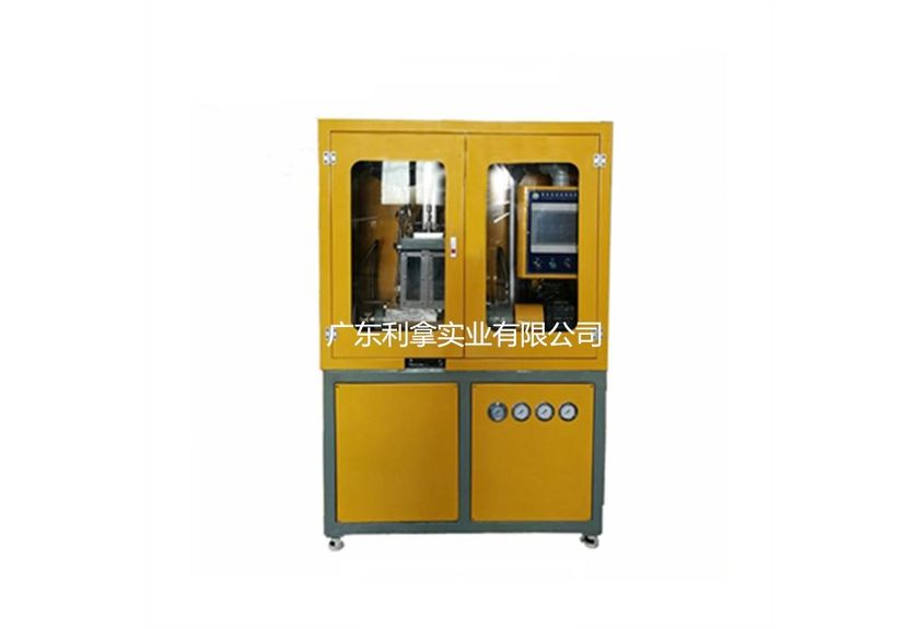 密煉機的工作原理與廣東利拿密煉機的優勢分析