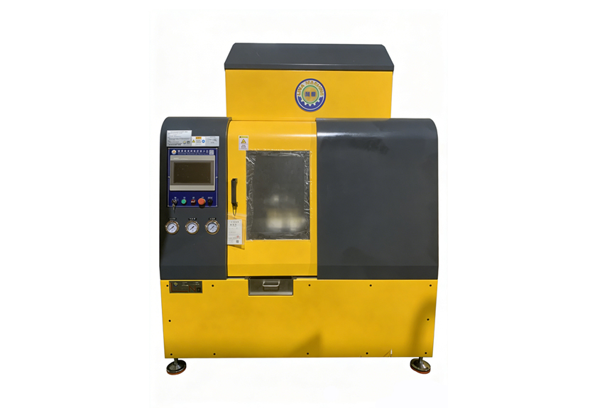 利拿實業(yè)嚙合型轉(zhuǎn)子的密煉機(jī)